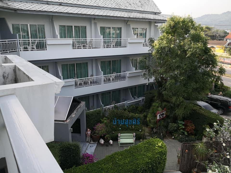 Baan Suksiri Hotel Hua Hin Exterior foto